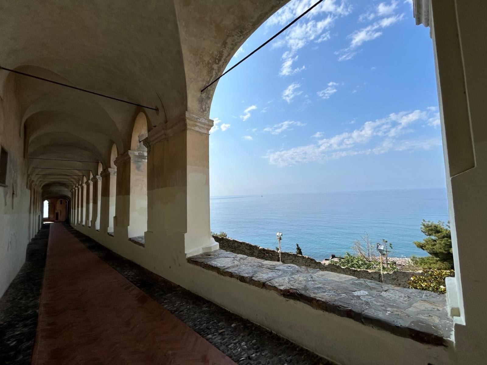 Casa Vacanze Merletto Империа Екстериор снимка