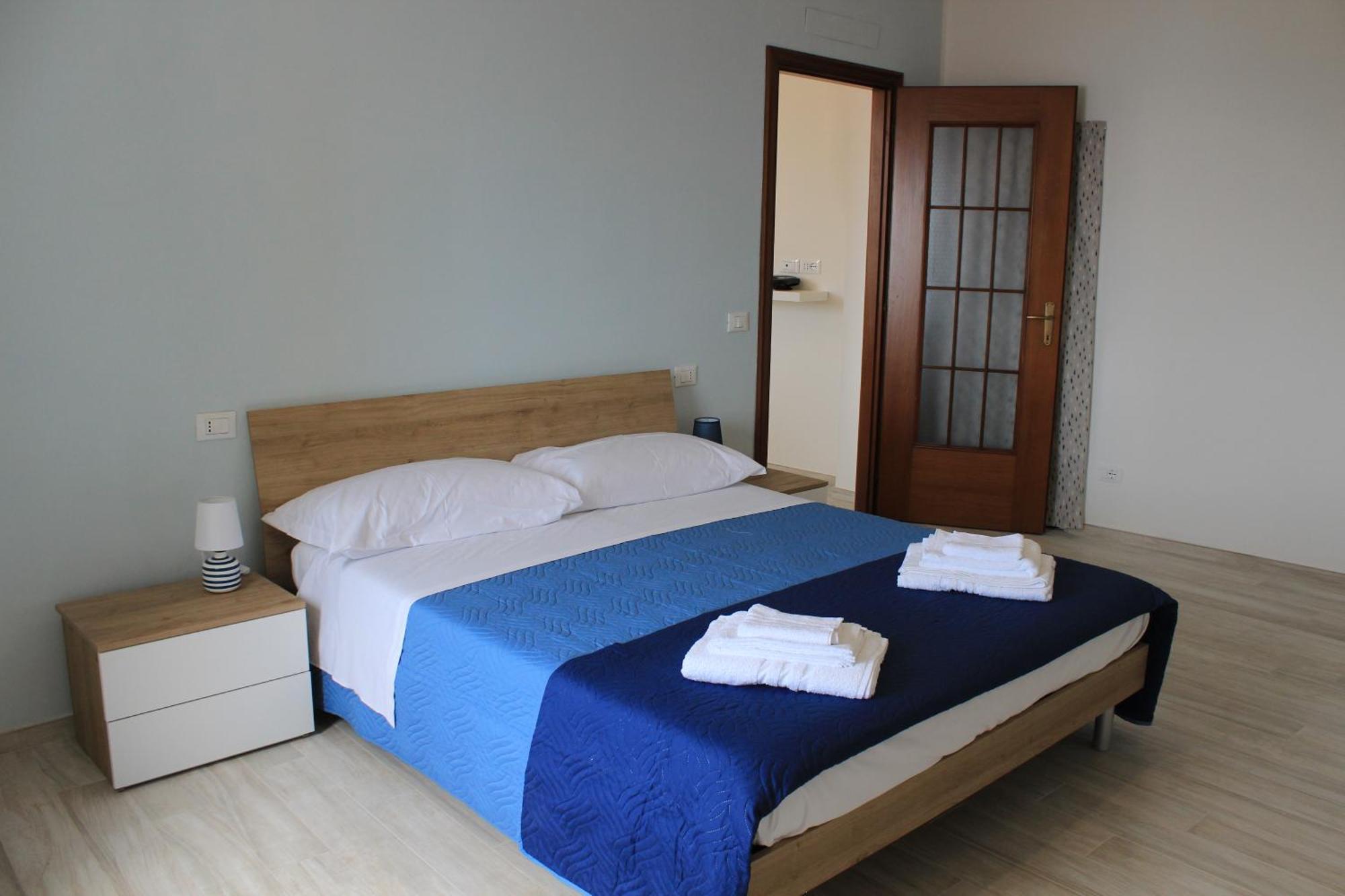 Casa Vacanze Merletto Империа Екстериор снимка